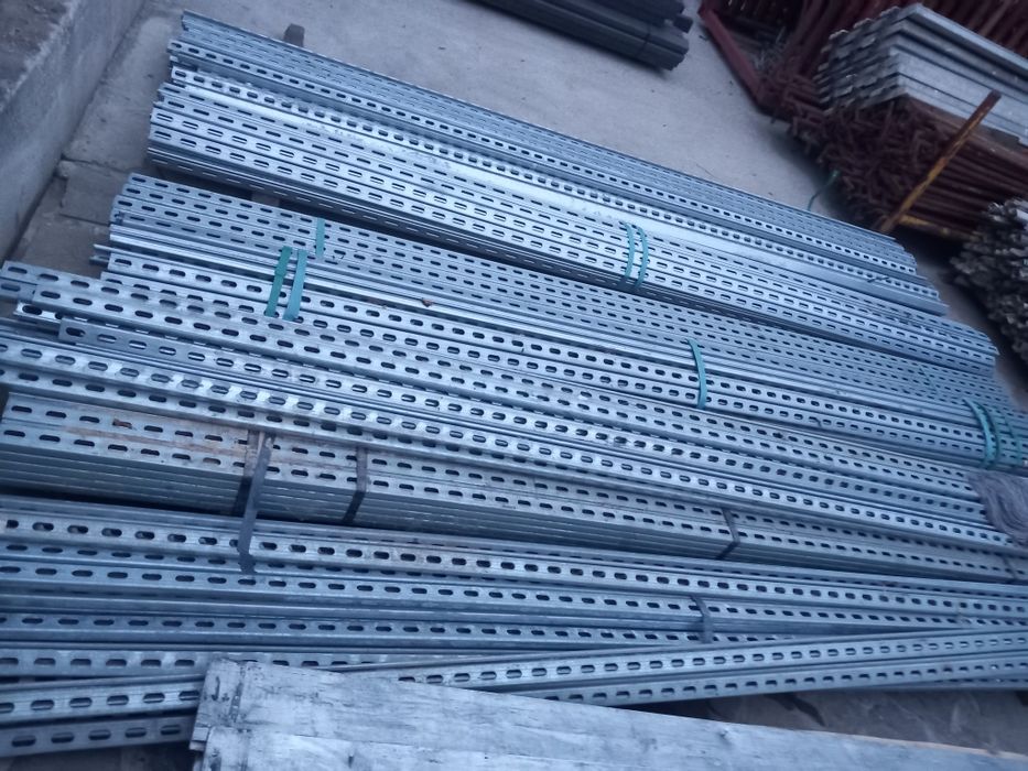 Profile U galvanizate
