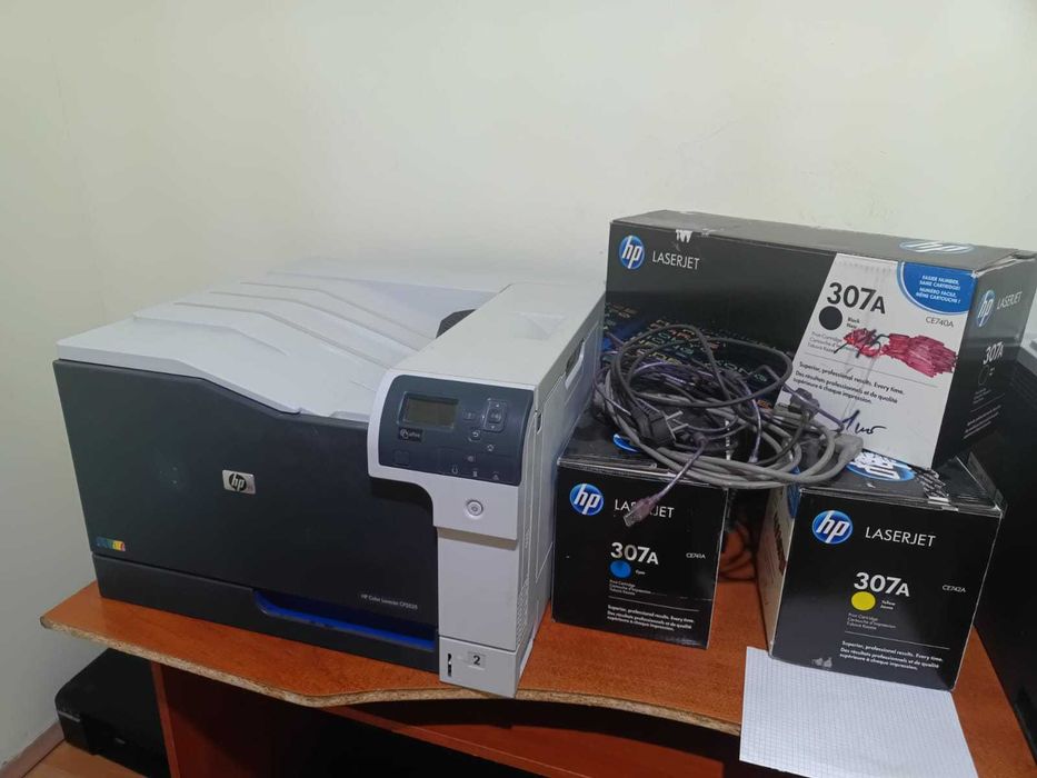 Срочно продам принтер дешево