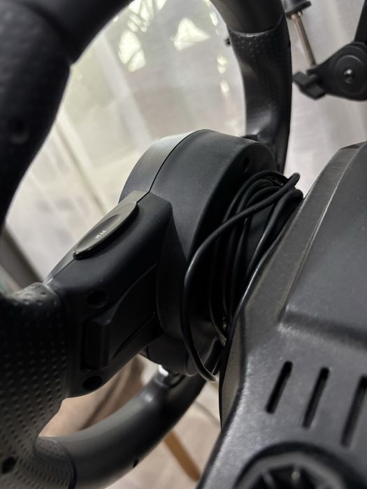 Руль Logitech Driving Force GT