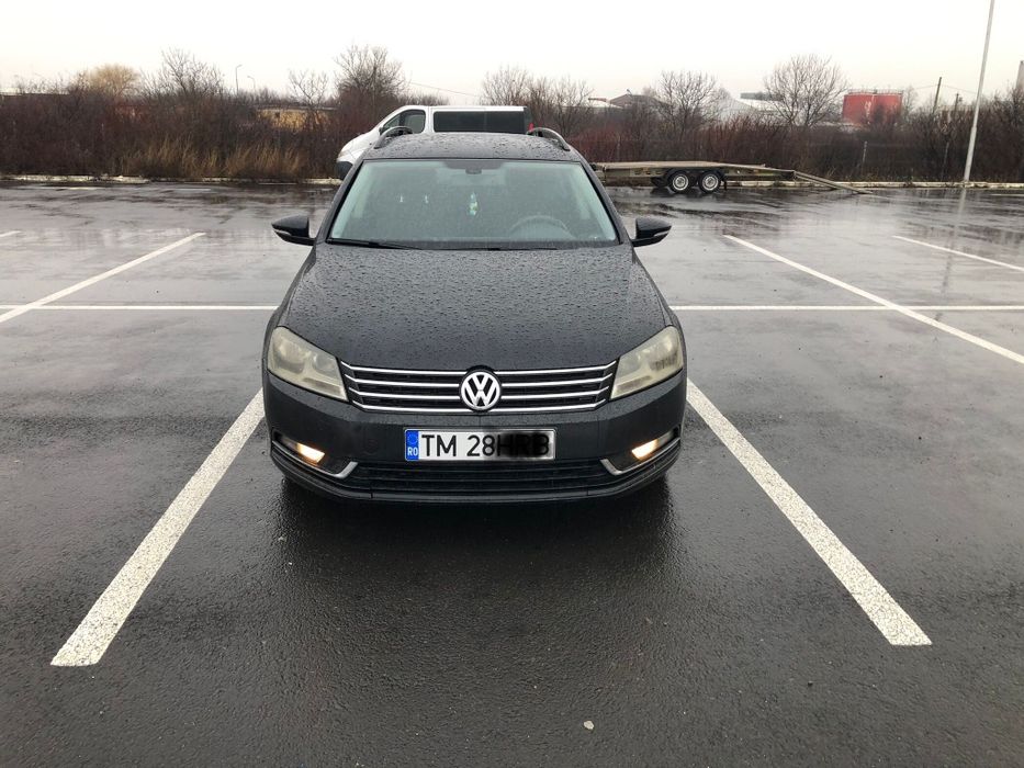 Vând Volkswagen Passat
