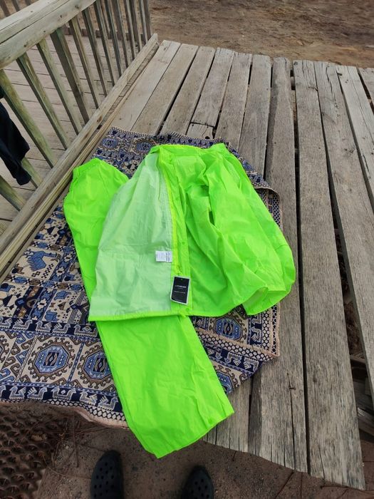 Спецодежда сатылмга бар,комбинезон и т б