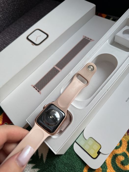 Apple watch 4 серия