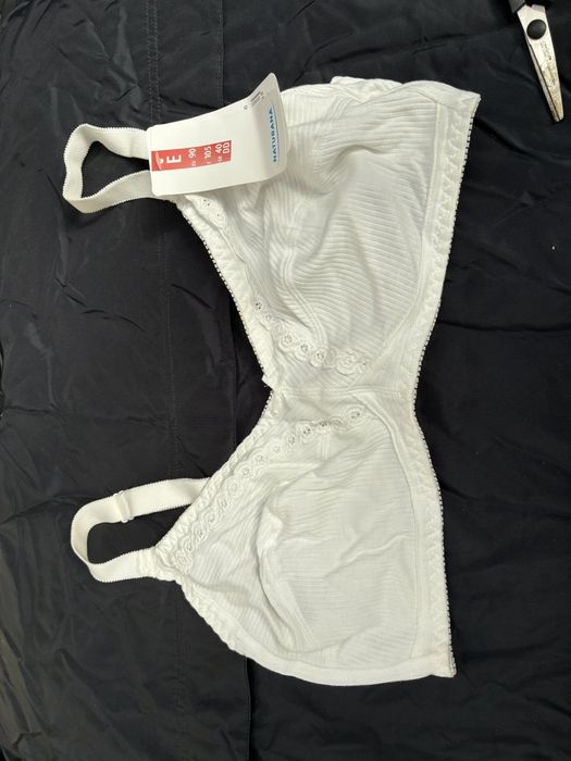 Здравейте предлагам сутиени български