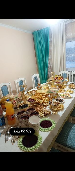 Стол столчик сатылады 100 мың теңге