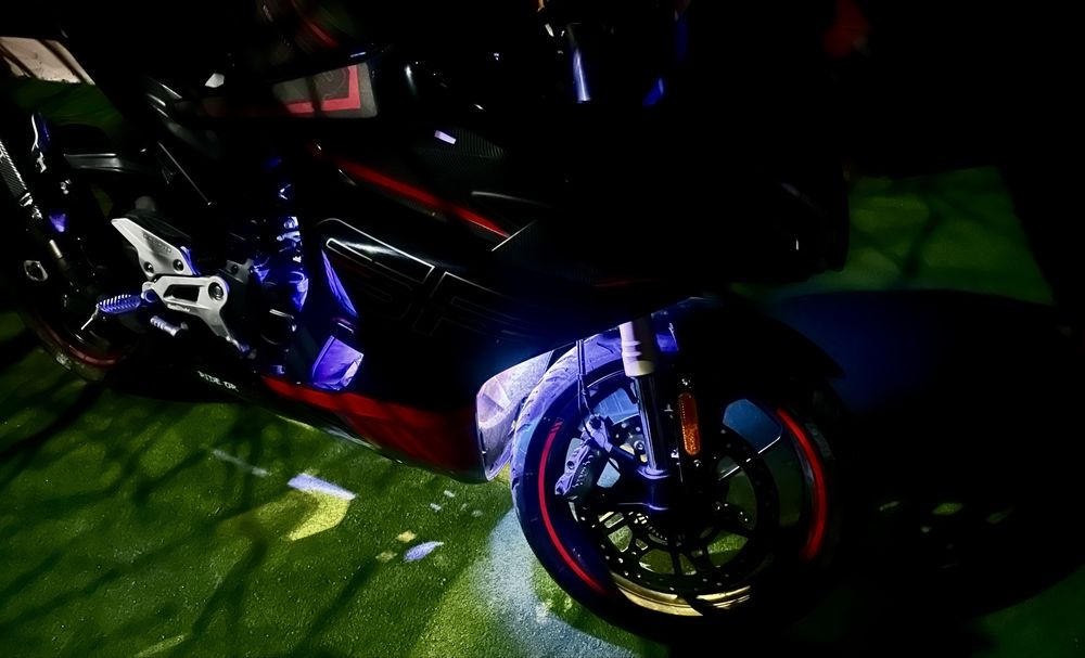 Motocicleta CFMOTO 450SR ABS '23