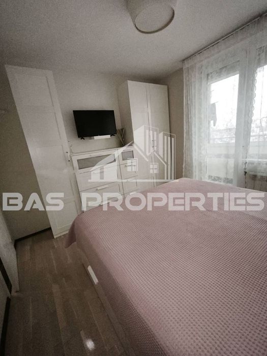 Продава се Тристаен апартамент в София, Младост 2 - 104 кв.м за 1643 €/кв.м - Снимка #12