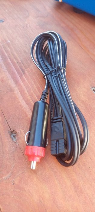 Minifrigider cosmetice 12v