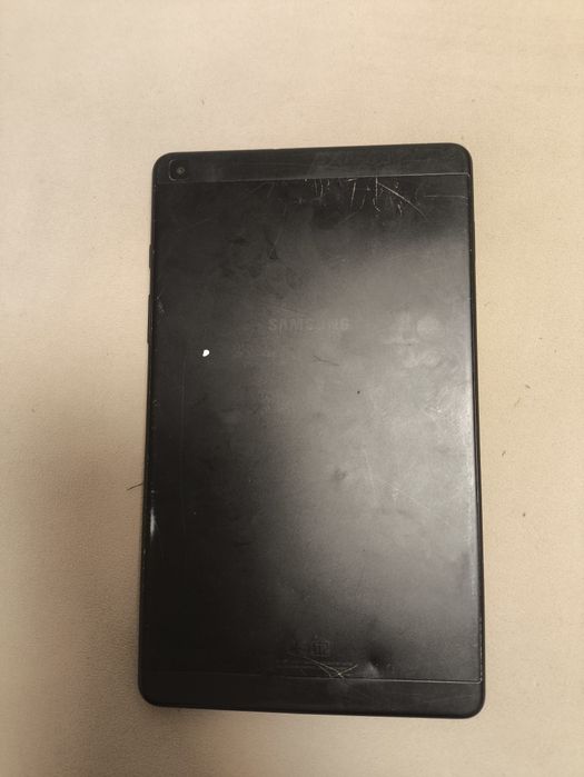 Продам Samsung tab a8