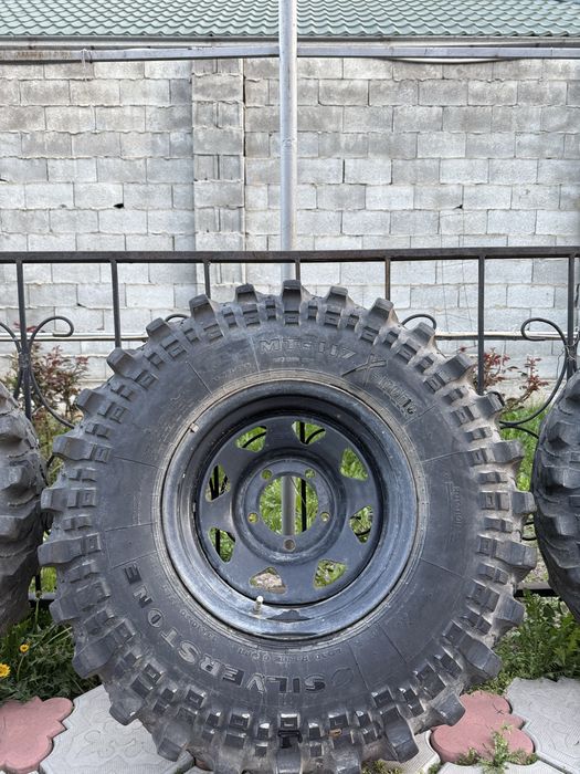 Продам грязевое колесо в сборе