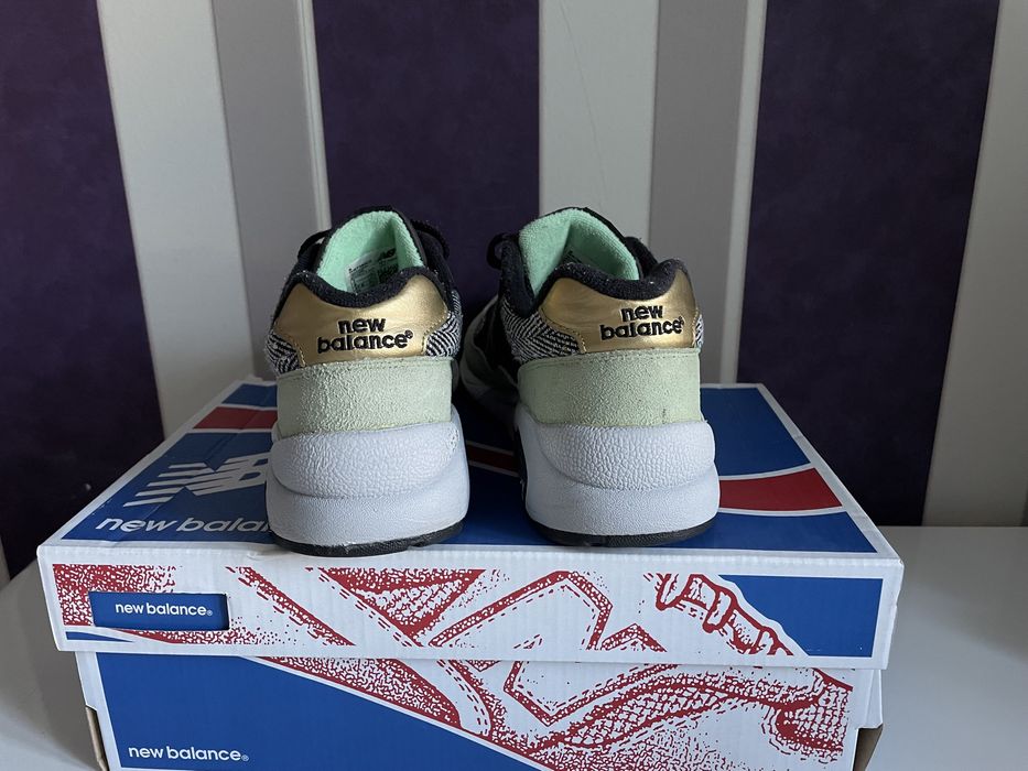 Adidasi New balance