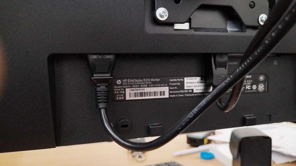 Монитор 23" HP EliteDisplay E232 1920 x 1080 12 м гаранция