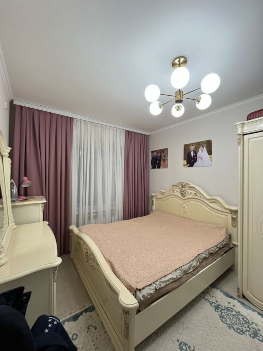 Продам Спальный гарнитур