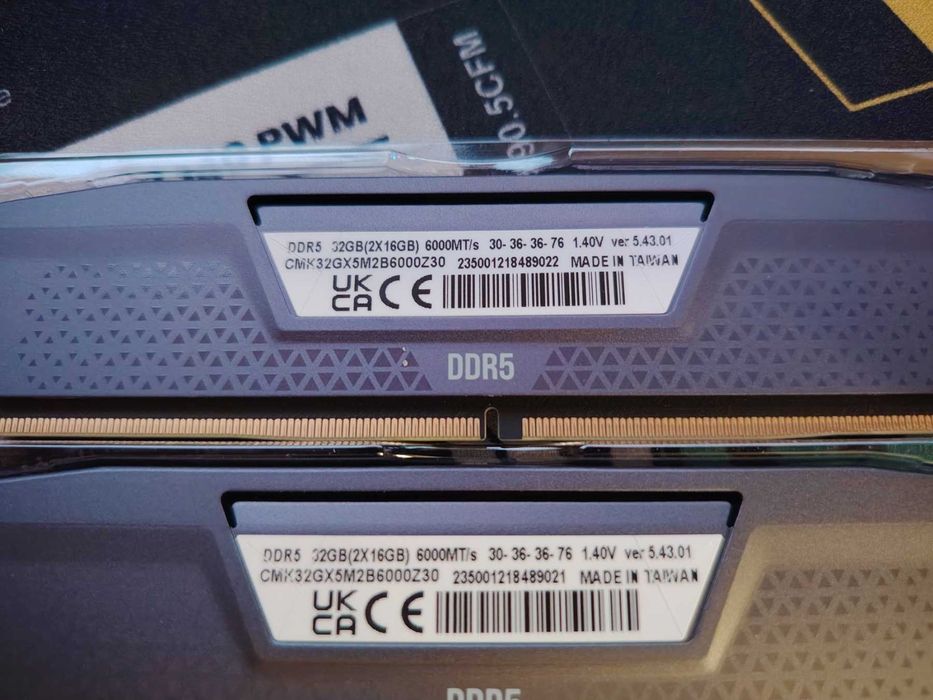 Рам памет 32GB (2x16GB) DDR5 6000 MT/s CL30 Corsair Vengeance Black