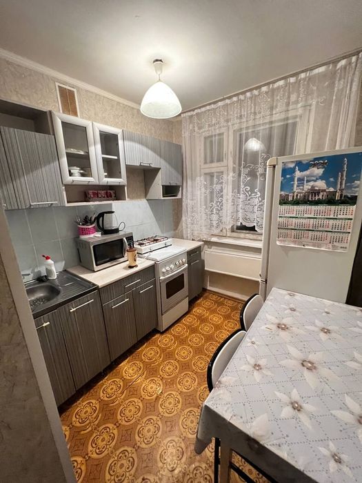 Сдам 2х комн квартиру