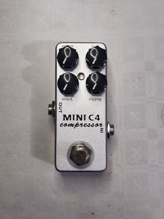 Гитарные педали эффектов и мини-микшер