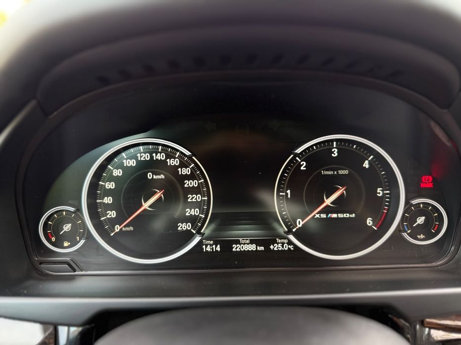 BMW X5 F15 xDrive40d – 3.0 Diesel – 313 CP – Euro 6 – M Pachet – 7 LOCURI