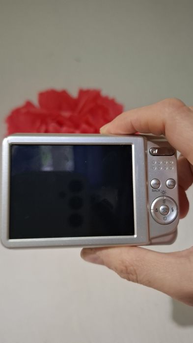 Компактен дагитален фотоапарат Fujifilm FinePix AX