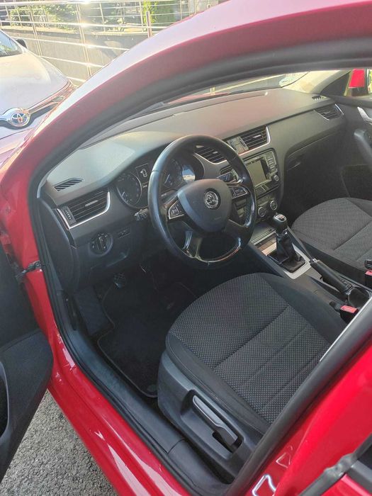SKODA Octavia 2014 — imagine 5