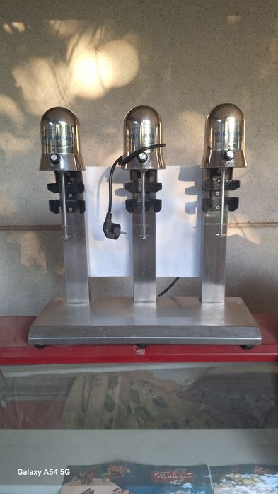 Коктейл апарати сотилади ишлаши яхши