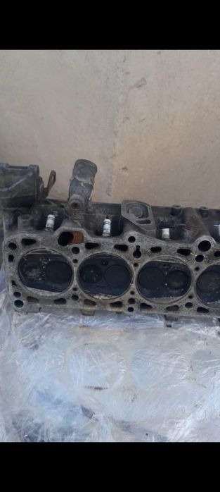Продам головку от Ауди 100