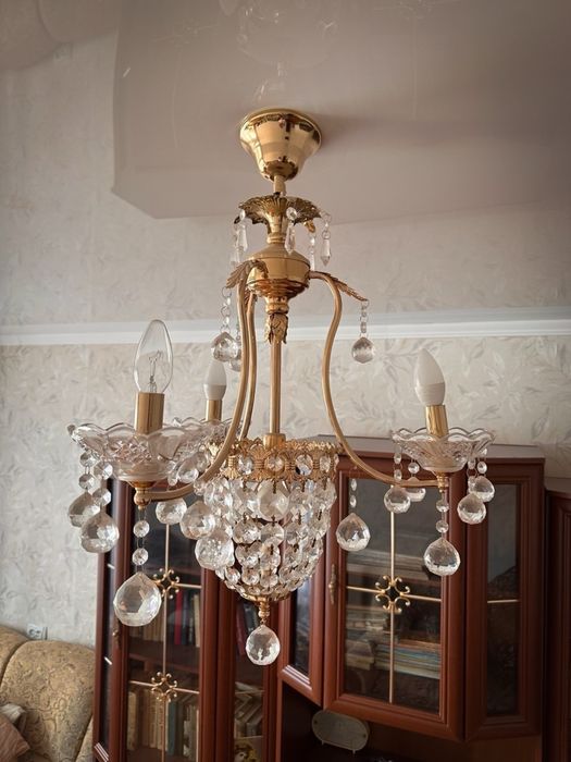 Люстра хрустальная