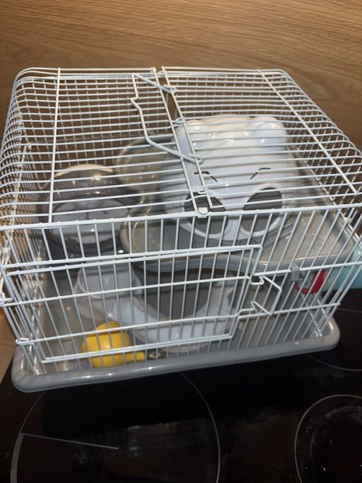 Cușcă pentru hamster si accesorii
