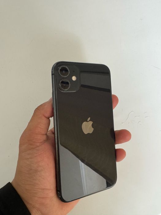 Продам Iphone 11 64 Гб Black