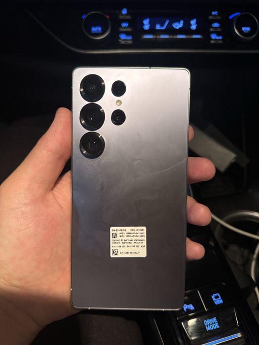 Samsung S 25 Ultra 512