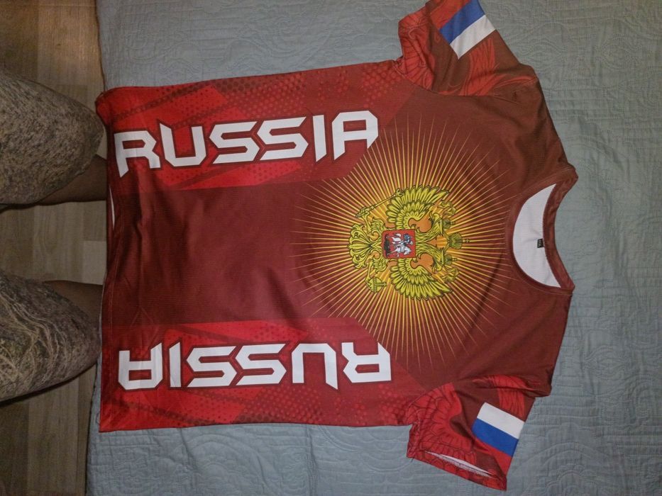 Футболка именем Россия