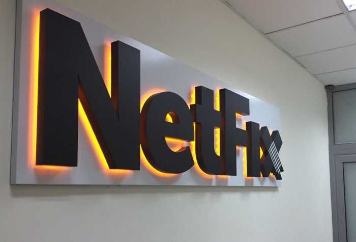 Oбъемные буквы/Световой короб/Stella/Реклама/Ташкент/Наружная реклама