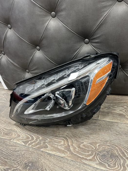 Mercedes w205 USA led Фар фарове ляв американски