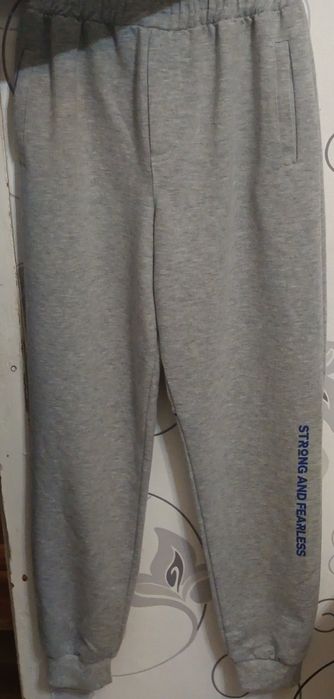 Много добро спортно долнище почти не използван