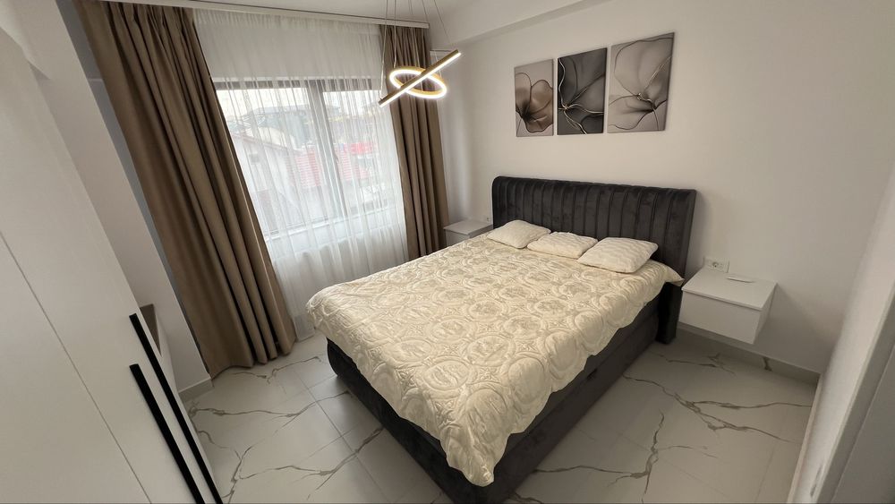 Inchiriez apartament in regim hotelier totul este nou aer conditionat