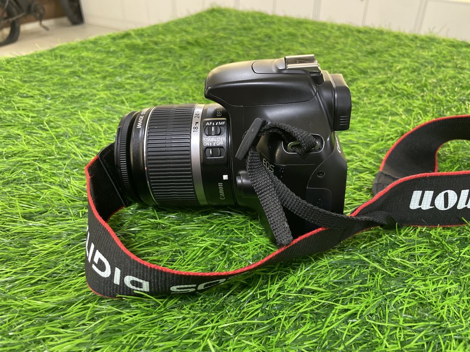 фотоаппарат canon eos 1100D