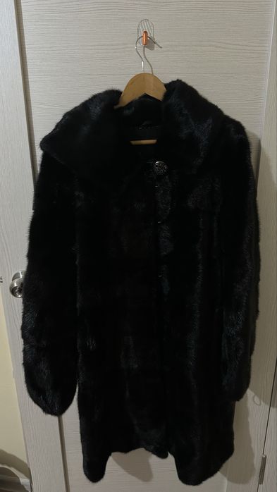 Продам Норковую шубу