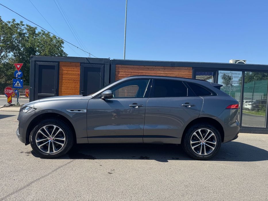 Jaguar F-Pace Jaguar F Pace 30t 2.0 benzina 300 cp awd