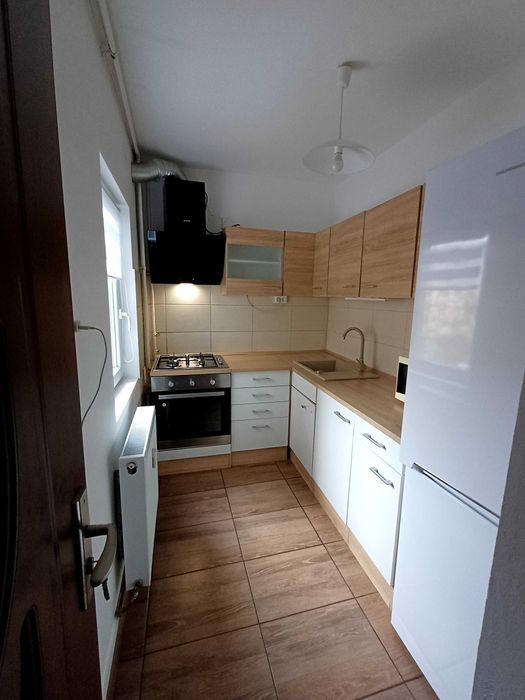 Inchiriez apartament cu 1 camera in Confectii