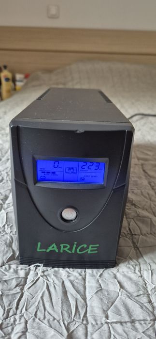 UPS LARICE (Sursă neîntreruptibilă) – Stare foarte bună de funcționare