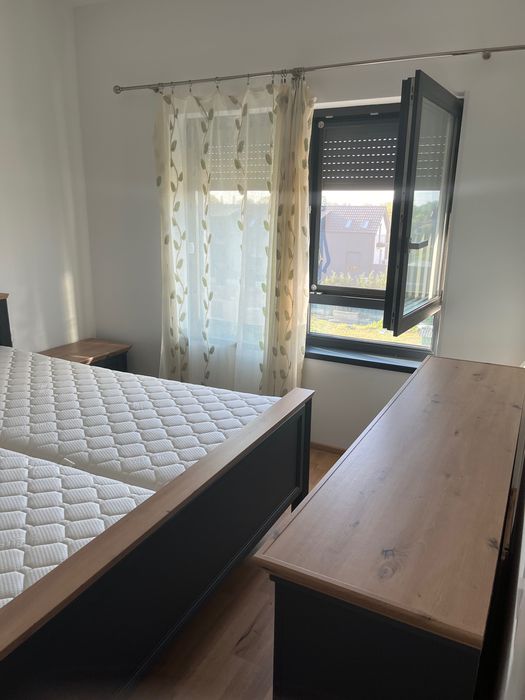 Apartament 3 camere, bloc nou, in zona Fratelia de inchiriat