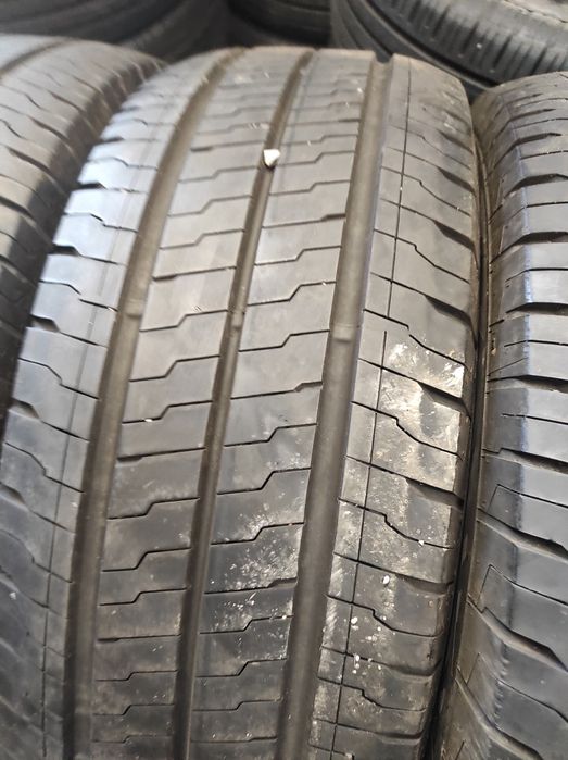 235/65/16 Continental