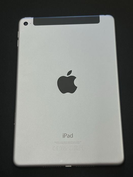 Ipad mini 4 в идеальном состоянии