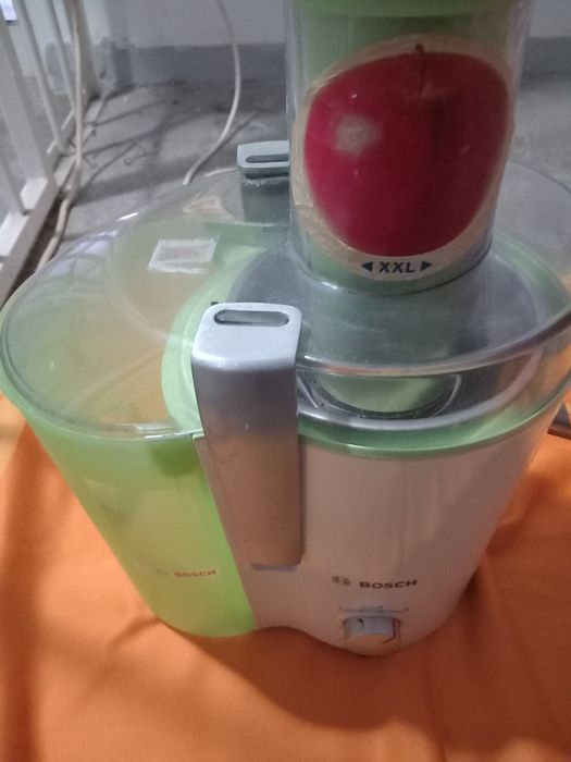 Storcător de fructe și legume