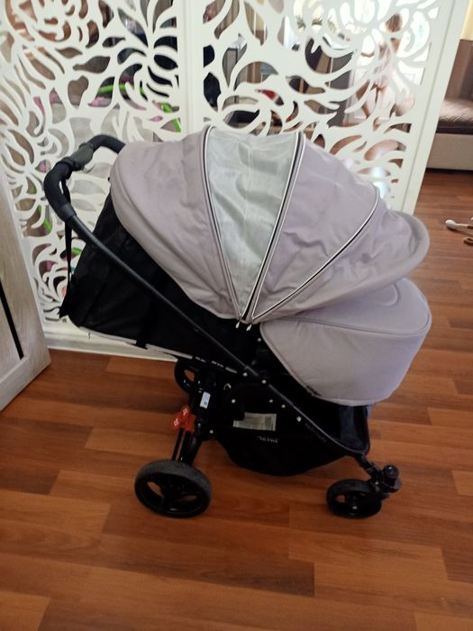 Продам детскую коляску и велосипед