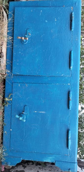 сейф двухсекционный