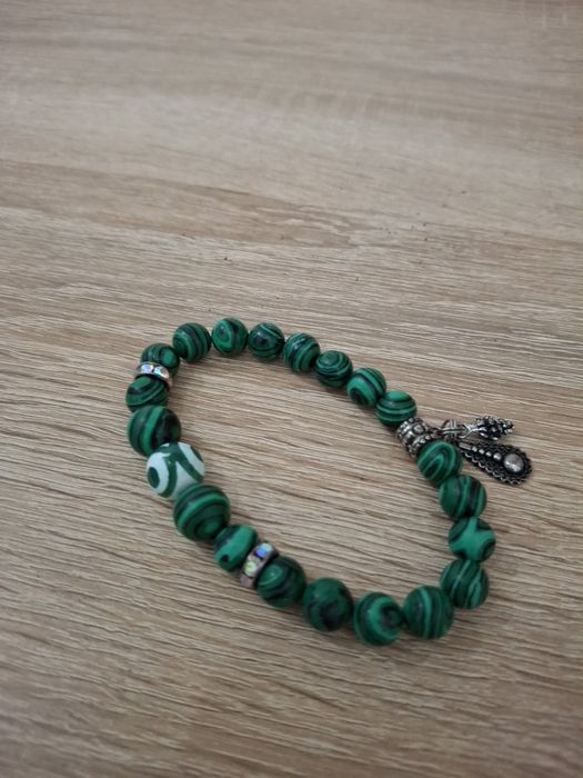 Браслеты  из камня