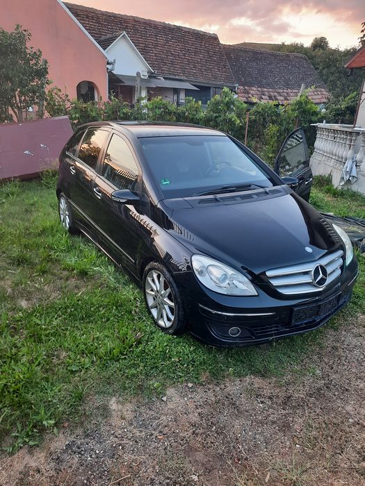 Mercedes B class 180