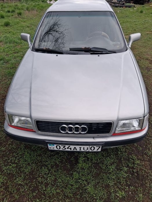Продам Ауди 80 б4