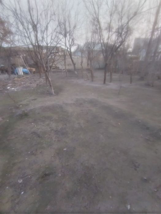 Йер участка сотилади