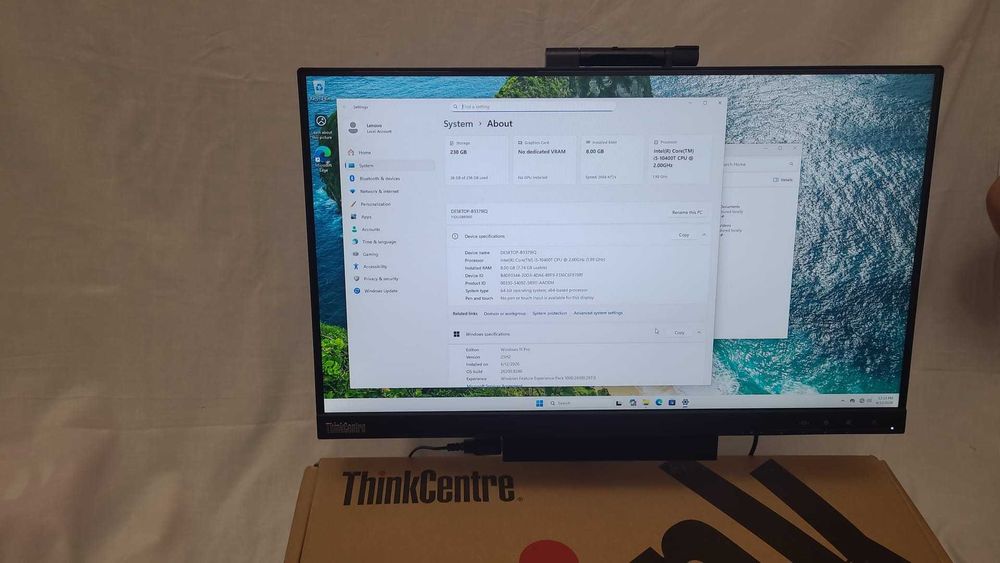 All-in-One Lenovo ThinkCentre i5 10400t, 16GB RAM, 256GB SSD NVMe, Monitor 22" -suport upgrade