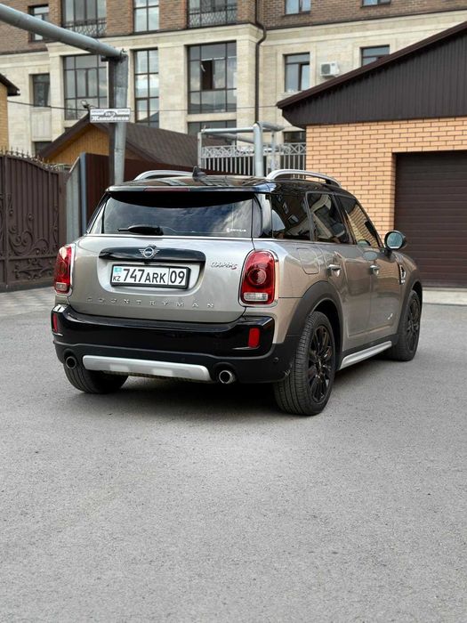 автомобиль с пробегом